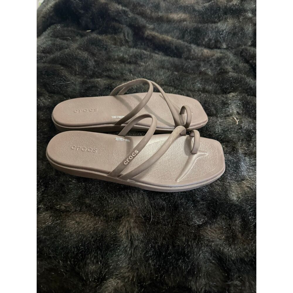 Crocs Miami Toe Loop Sandle Strappy Open Square Toe Slip On Thong  Womens 11